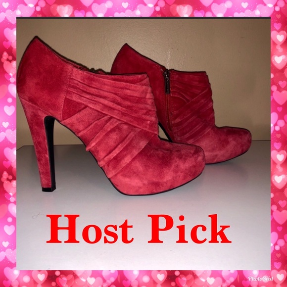 Gianni Bini Shoes - S A L E    GIANNI BINI Suede Platform Ankle Booties